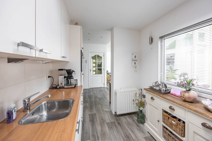 Foto 14 van Bernhardlaan 27