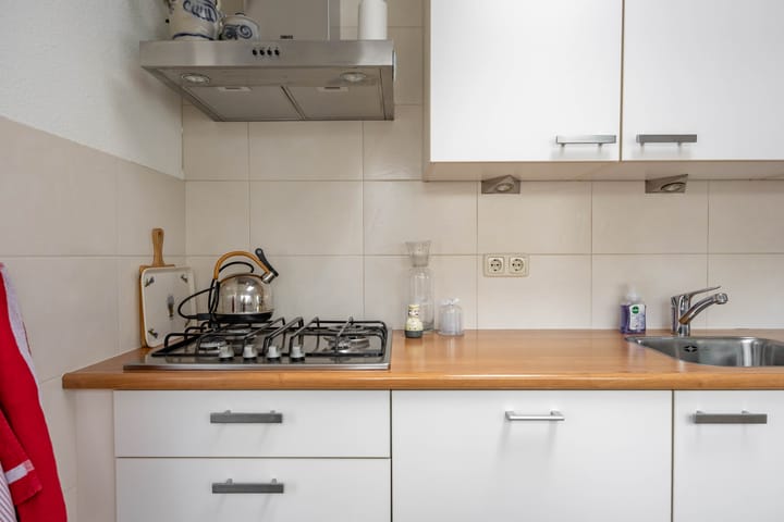 Foto 15 van Bernhardlaan 27