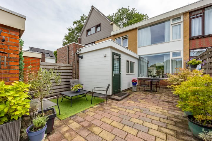 Foto 32 van Bernhardlaan 27