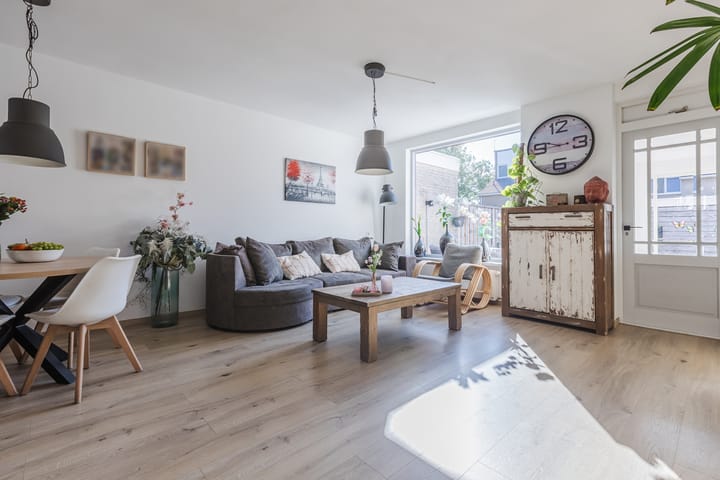 Foto 15 van Julianastraat 92