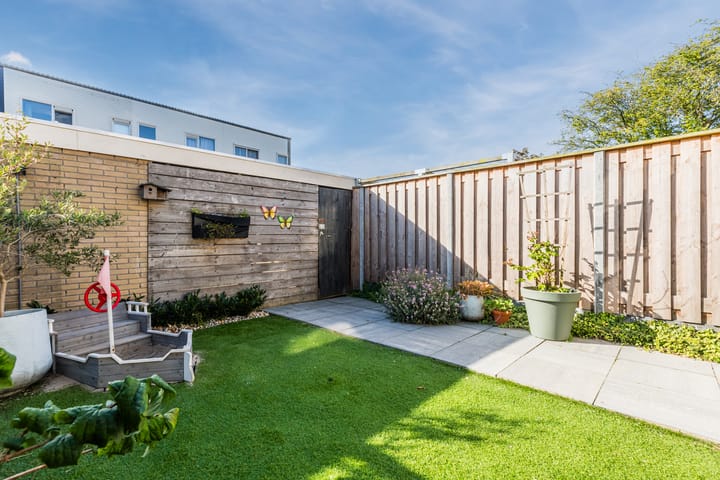 Foto 44 van Julianastraat 92