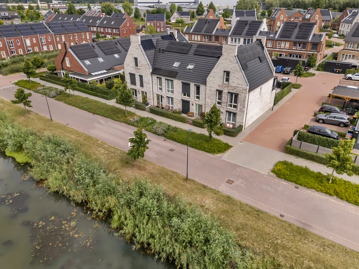 Foto 4 van Adjudant 10