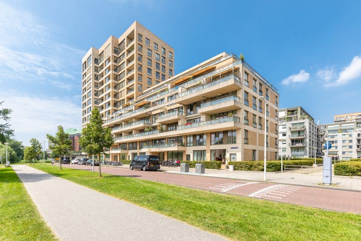 Foto 1 van Saskia van Uijlenburgkade 61