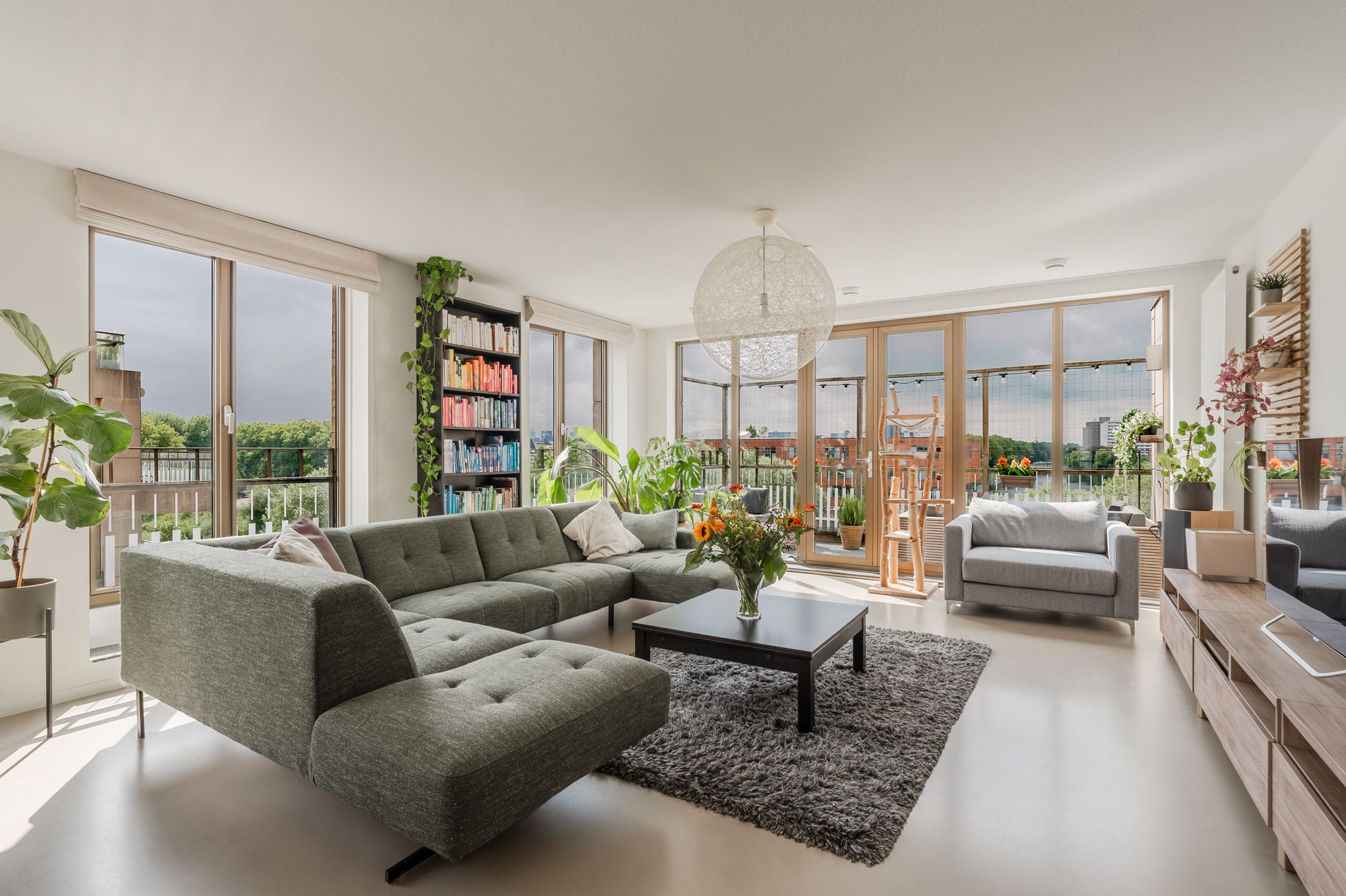 Foto 3 van Saskia van Uijlenburgkade 61