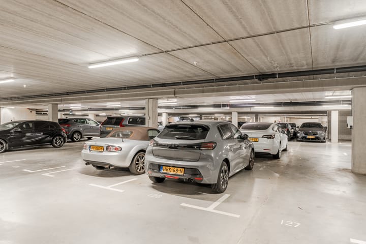 Foto 28 van Saskia van Uijlenburgkade 61