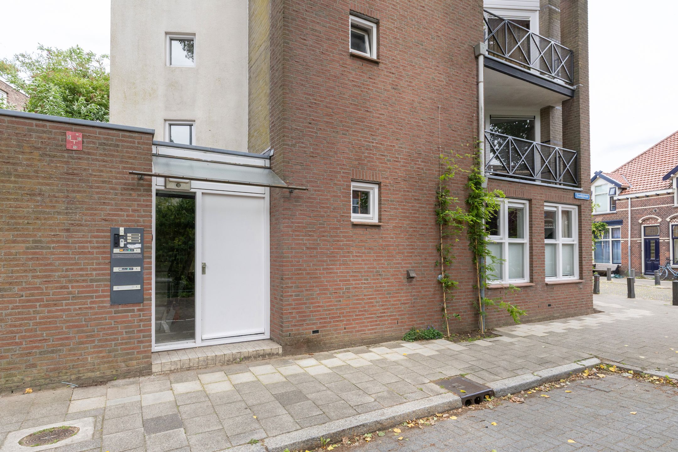 Foto 6 van Snelliuskade 6