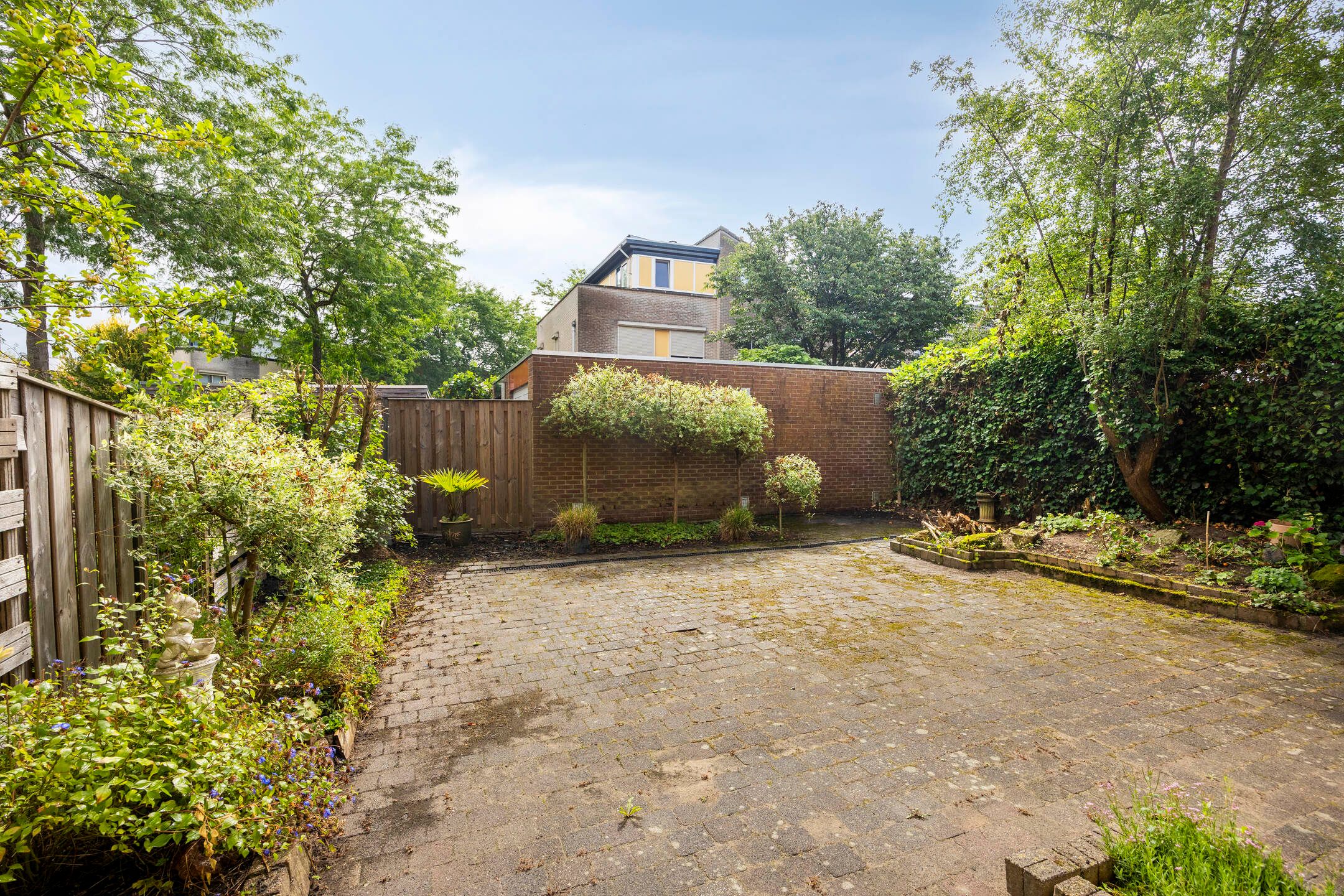 Photo 30 of C.A. Weersma-van Duinstraat 40