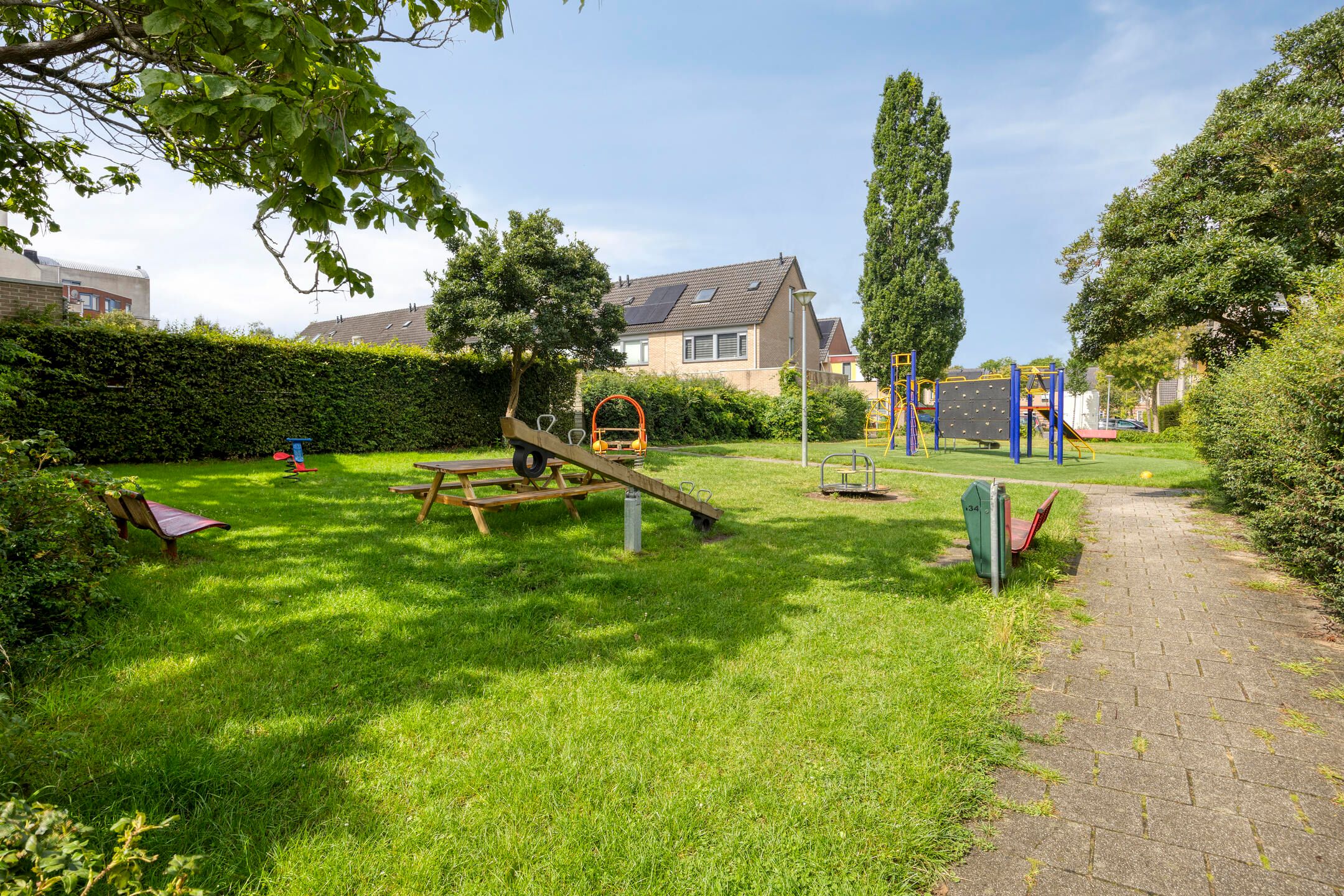 Photo 36 of C.A. Weersma-van Duinstraat 40