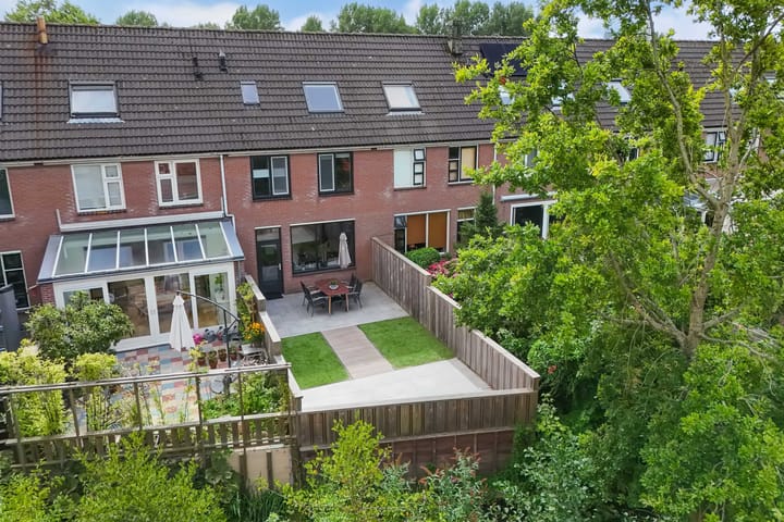 Photo 2 of Hovenierstraat 11