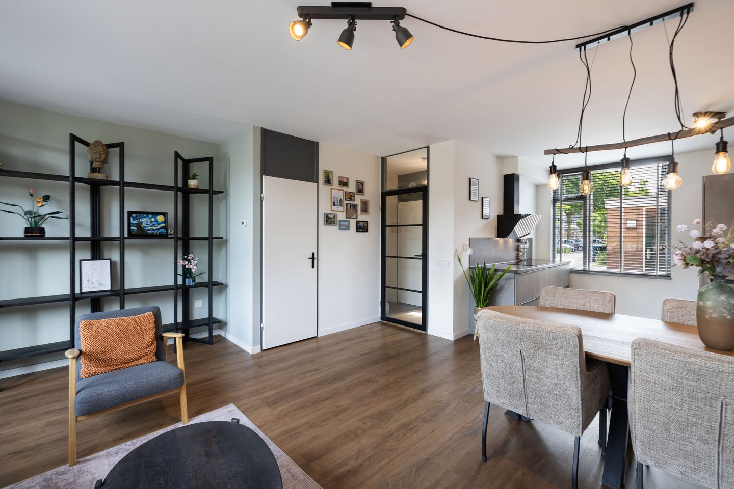 Photo 14 of Hovenierstraat 11