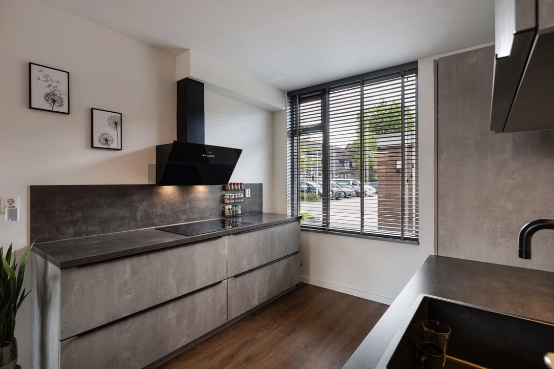 Photo 17 of Hovenierstraat 11