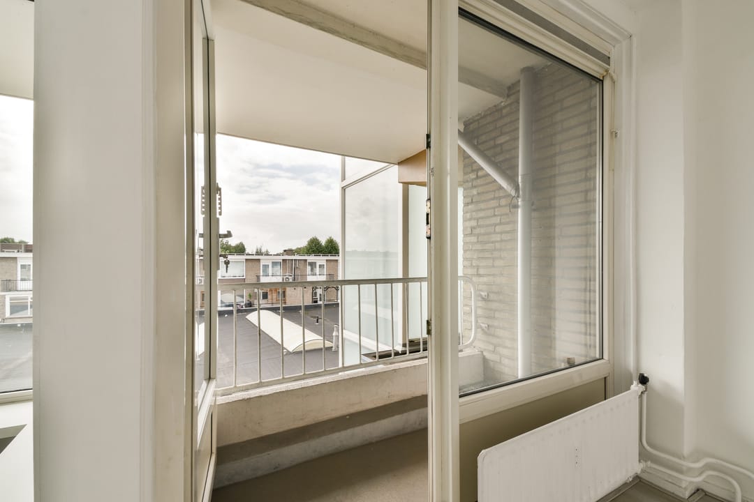 Photo 26 of Van Oldenbarneveltplein 102