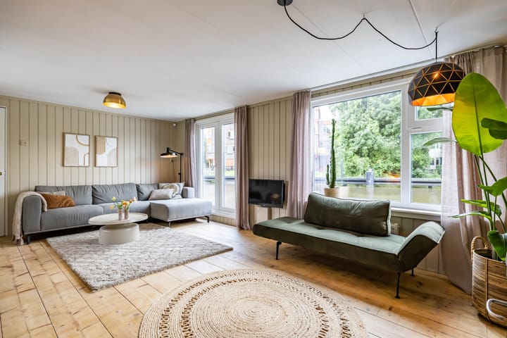 Photo 2 of Wilhelminakade 1018