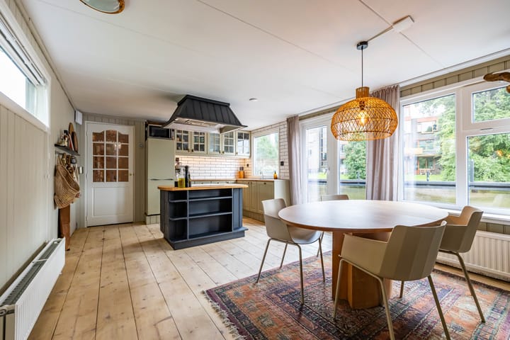 Photo 3 of Wilhelminakade 1018