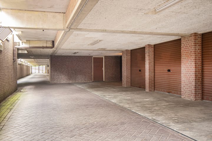 Foto 36 van Binnen de Veste 63