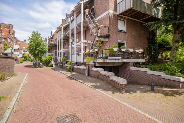 Foto 37 van Binnen de Veste 63