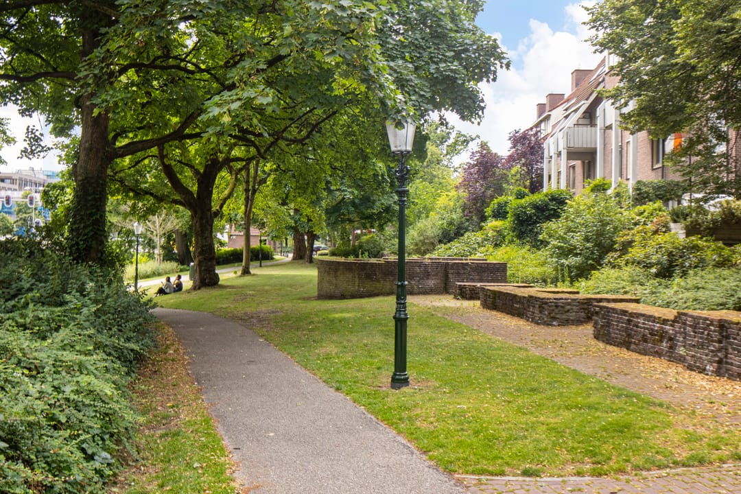 Foto 43 van Binnen de Veste 63