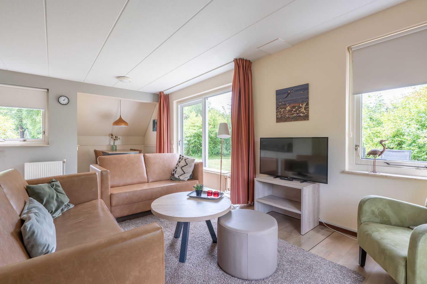 Photo 5 of De Rug 3-073