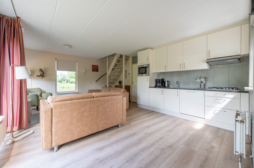 Photo 8 of De Rug 3-073