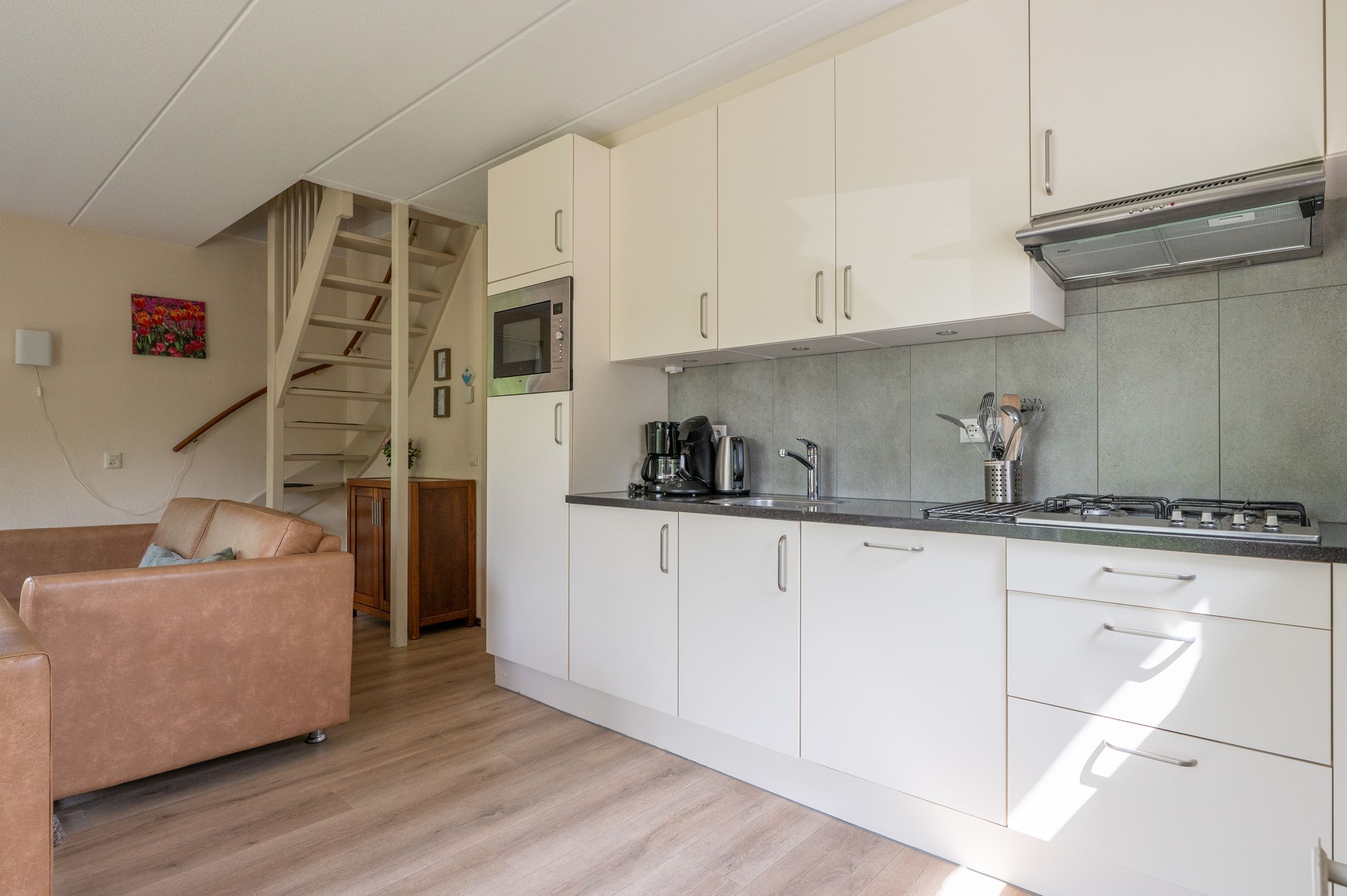 Photo 9 of De Rug 3-073