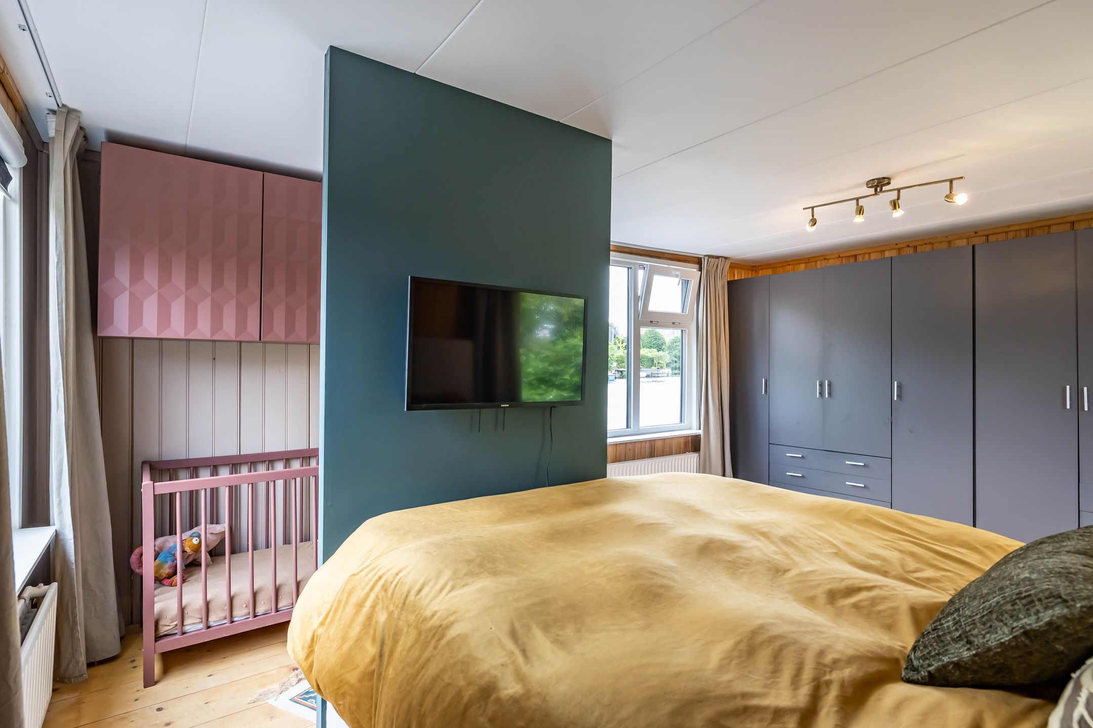 Foto 33 van Wilhelminakade 1018