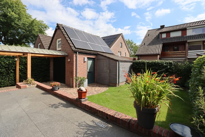 Foto 11 van van de Veldeweg 160