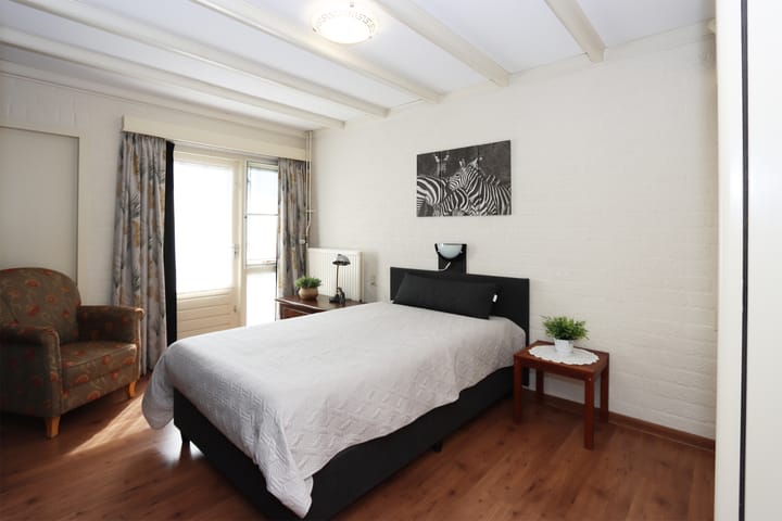 Foto 26 van van de Veldeweg 160