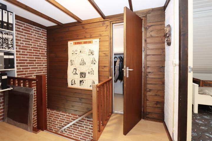 Foto 32 van van de Veldeweg 160