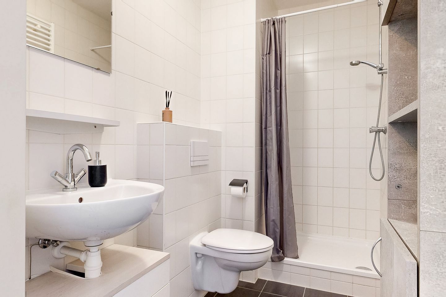 Photo 14 of Veenwal 174