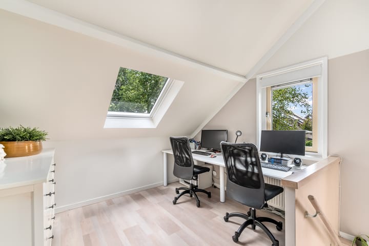 Photo 24 of Leppa 60