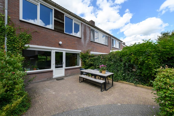 Photo 48 of Leppa 60