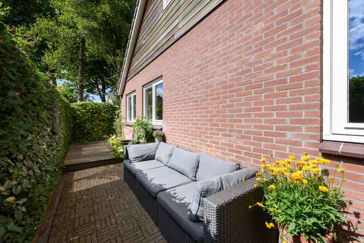 Photo 53 of Leppa 60