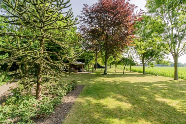 Foto 28 van Achthuizensedijk 33