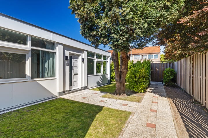 Foto 6 van Troelstralaan 117