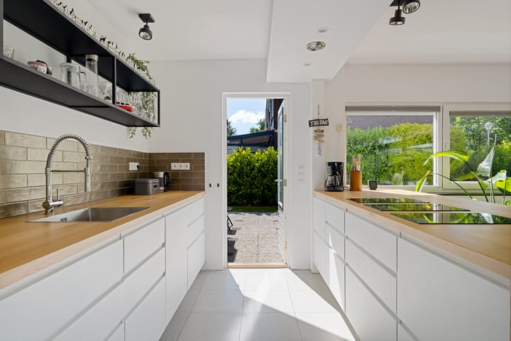 Foto 18 van Troelstralaan 117