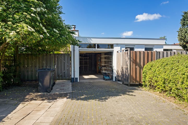 Foto 42 van Troelstralaan 117