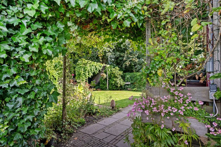 Foto 13 van Bitgumerdyk 85