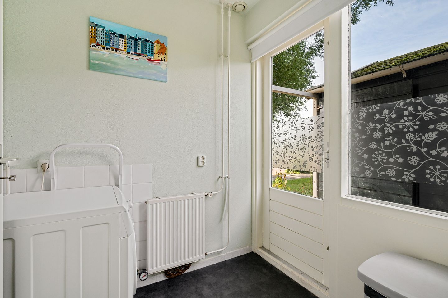 Photo 25 of Bitgumerdyk 85