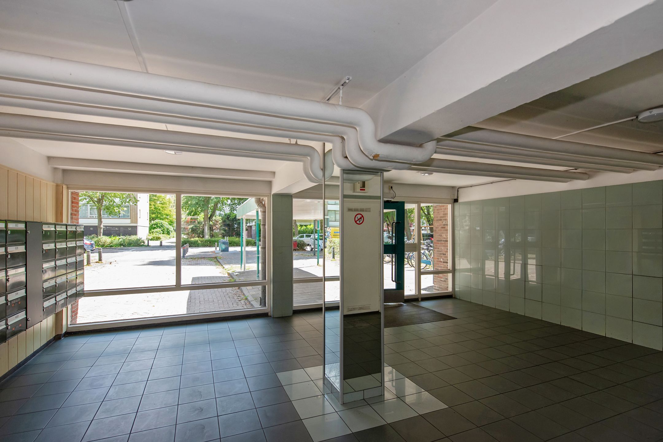 Foto 6 van Burgemeester Caan van Necklaan 676