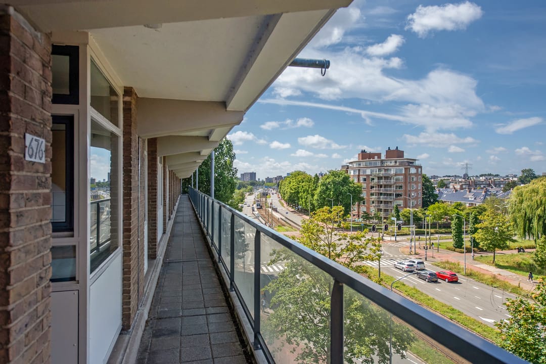 Foto 8 van Burgemeester Caan van Necklaan 676