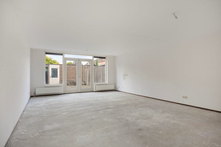 Photo 3 of Lupinestraat 69