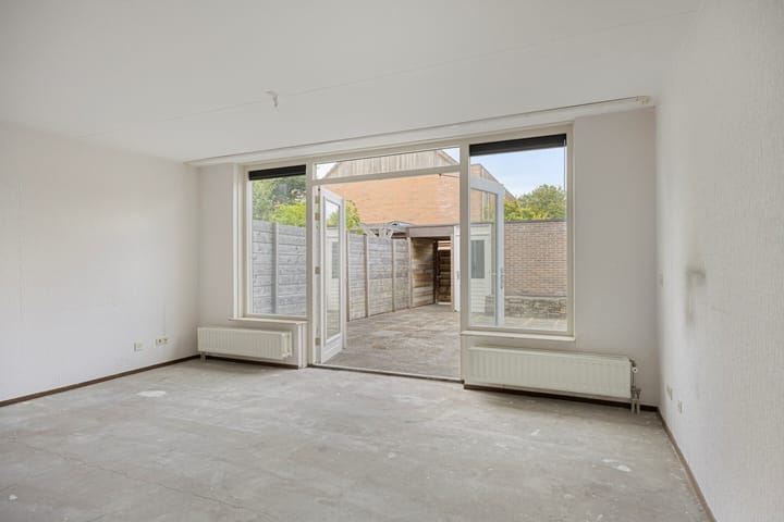 Photo 4 of Lupinestraat 69