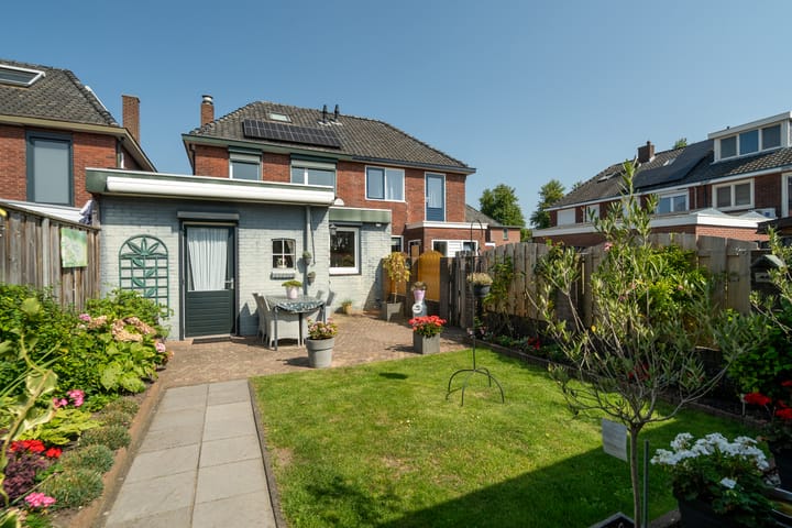 Foto 38 van Beukstraat 3