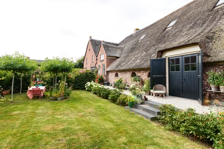 Foto 37 van Middenstraat 28