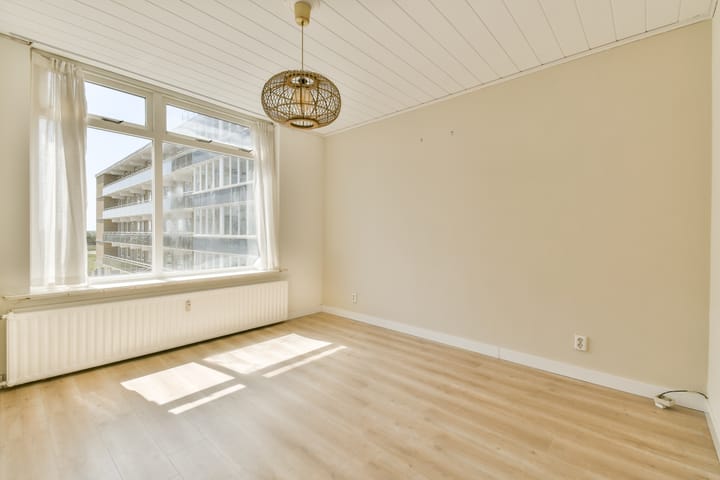 Foto 16 van van Galenstraat 130