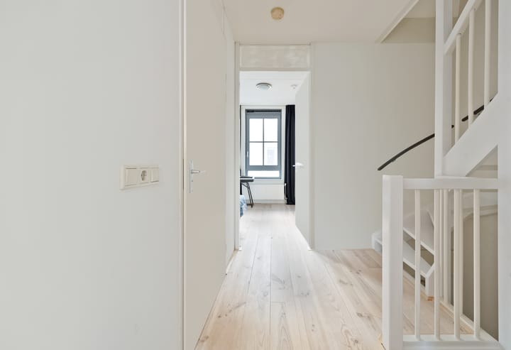 Foto 14 van Scharwoudestraat 21