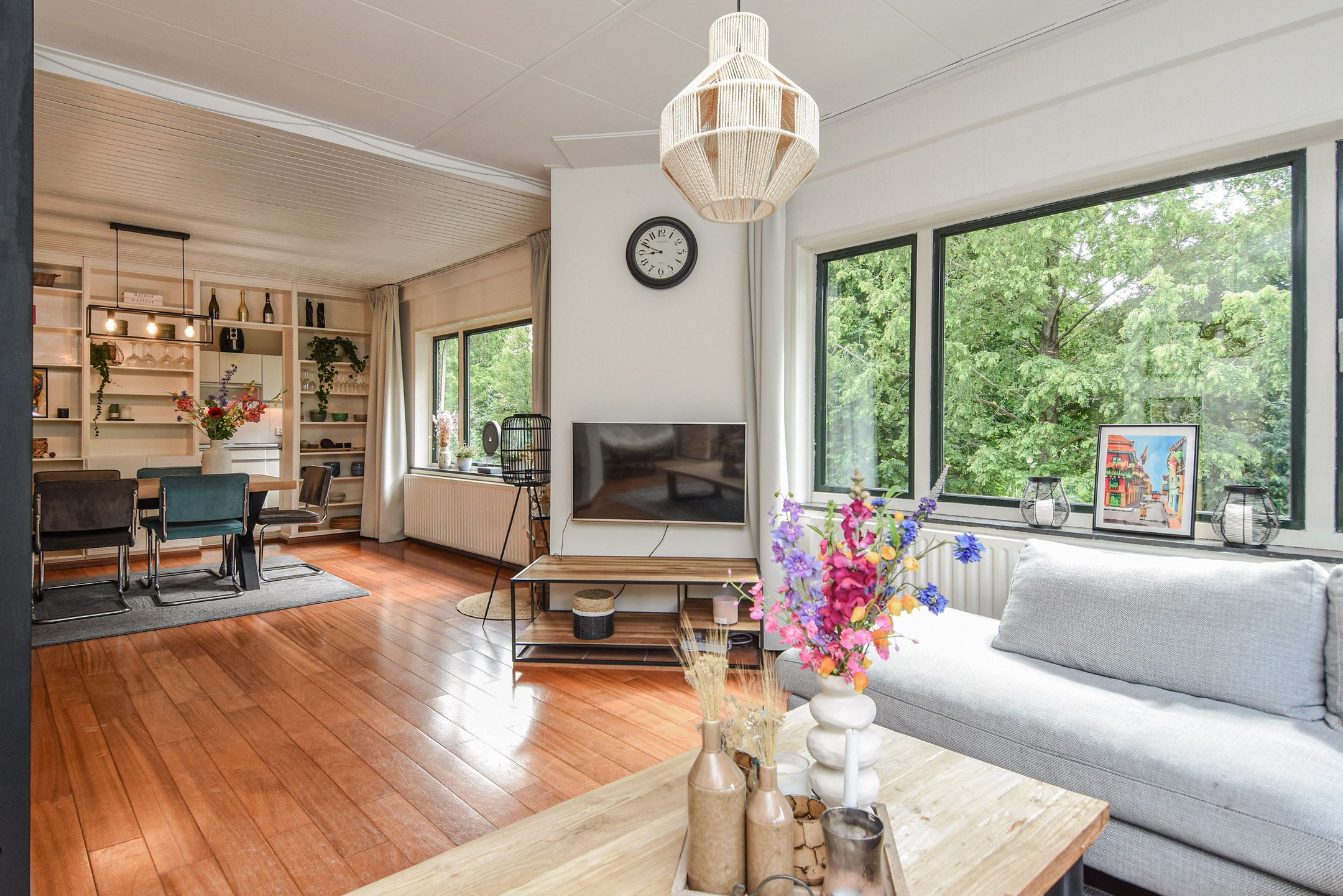 Foto 12 van Hoekwaterstraat 2