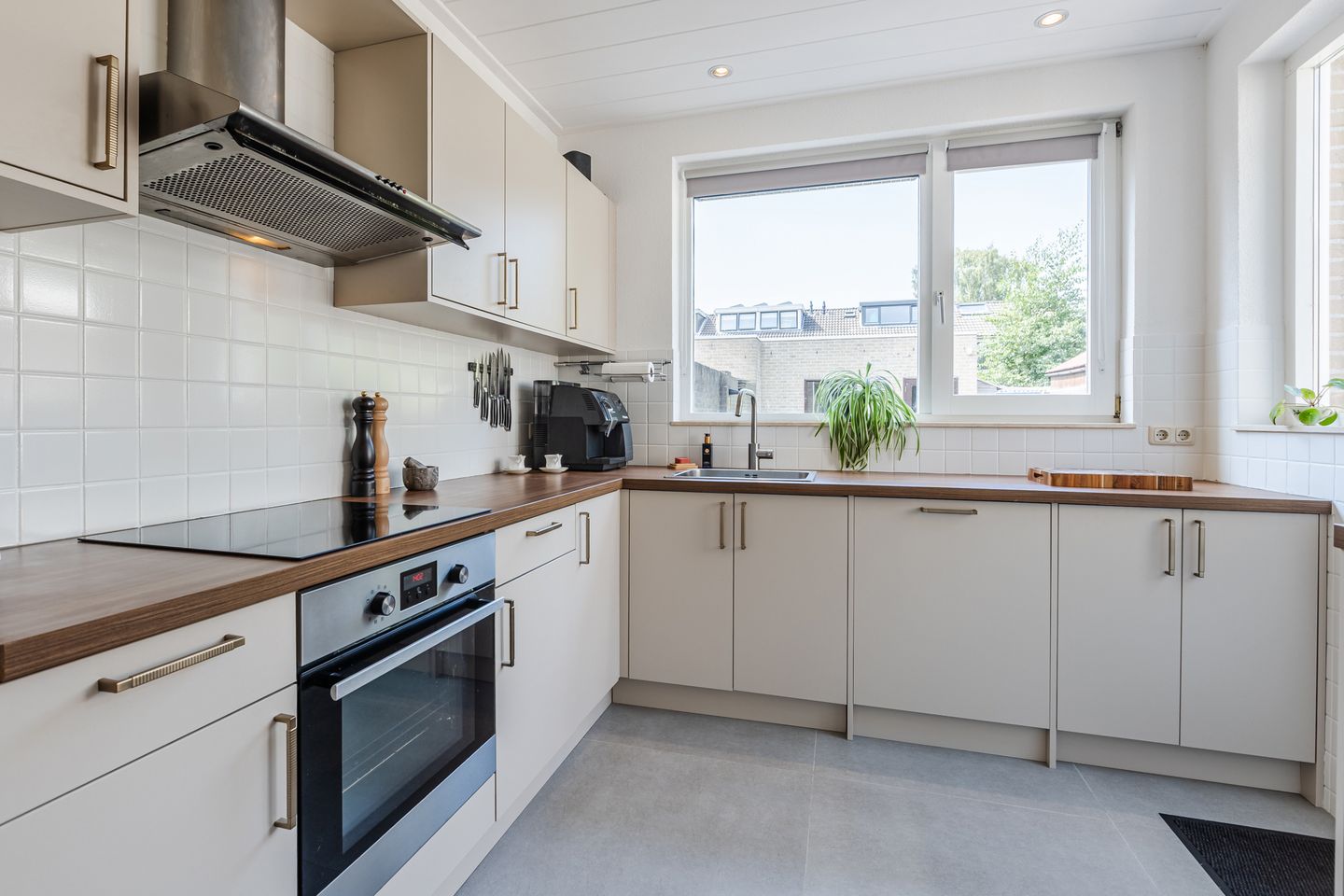 Photo 14 of Uranusstraat 4