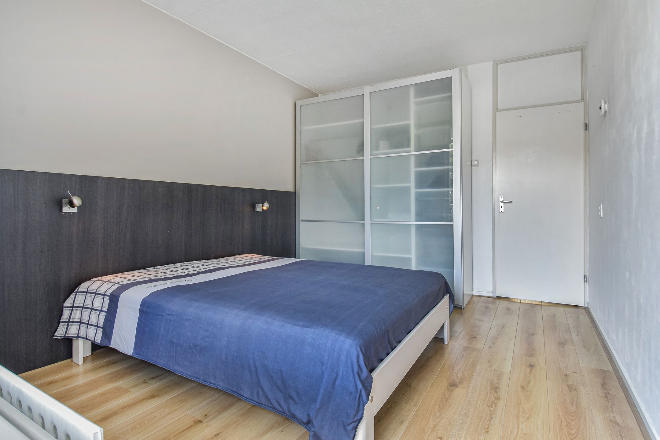 Foto 15 van Van Galenstraat 14-R