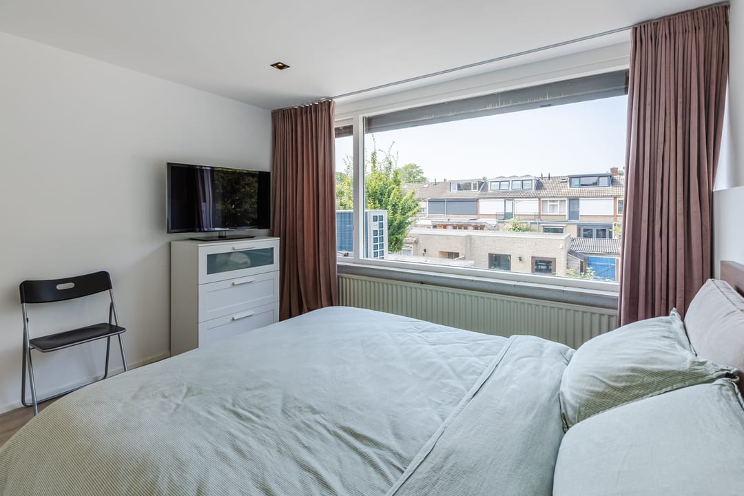 Photo 23 of Uranusstraat 4